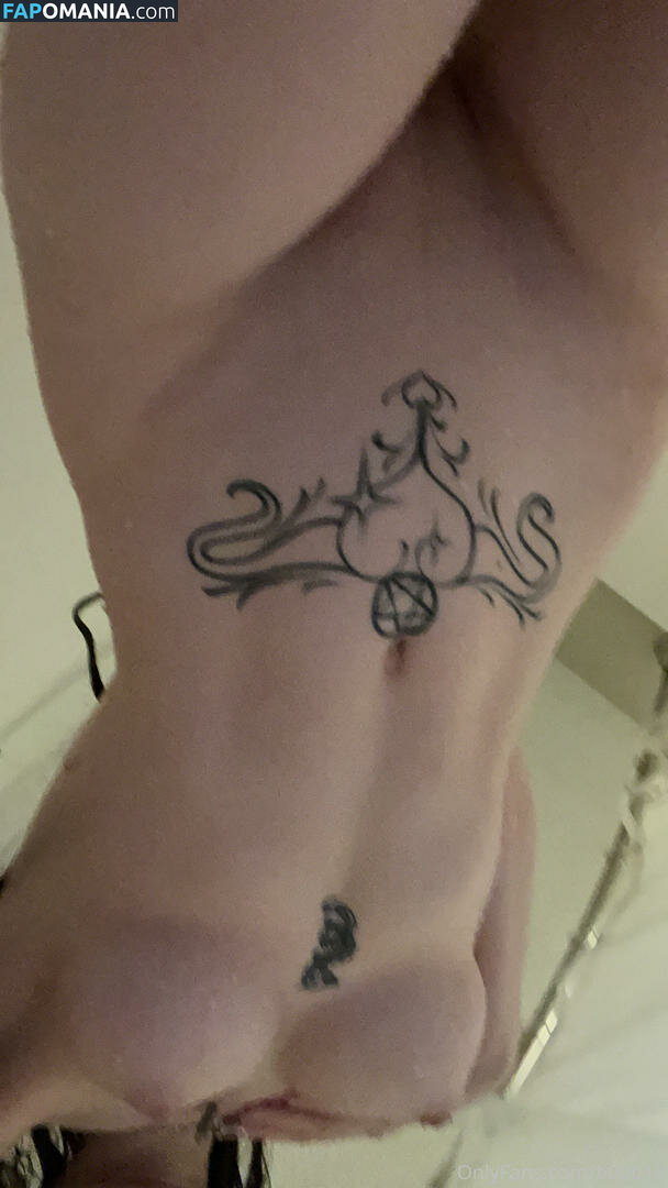 b00b1e / b00b1e_ Nud OnlyFans  Fotografie scursă #4