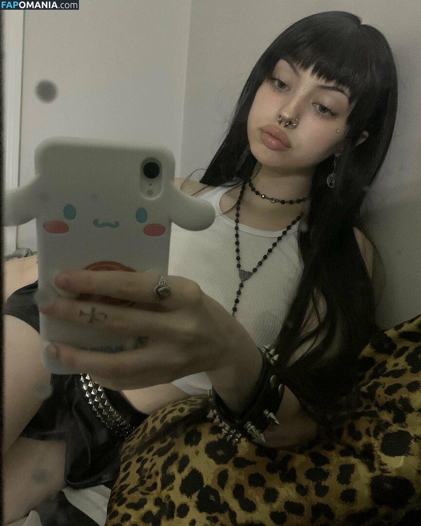 64il0ut / b4i1e3 / b4il3e Nud OnlyFans  Fotografie scursă #11