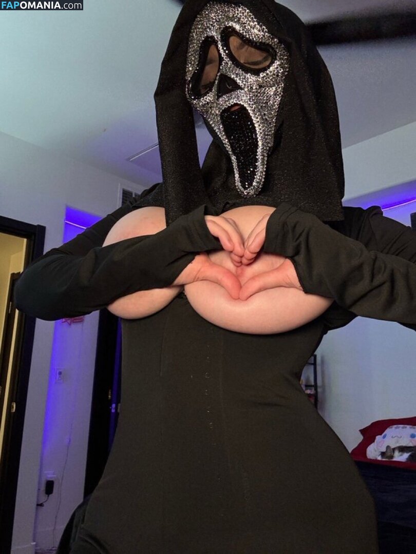 BabyLaur / alinavioletx / laurbunni / onlyalinaviolet Nud OnlyFans  Fotografie scursă #19