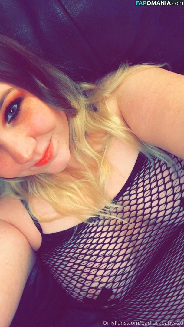 badlu_ck420 / badluckbaby420 Nud OnlyFans  Fotografie scursă #10