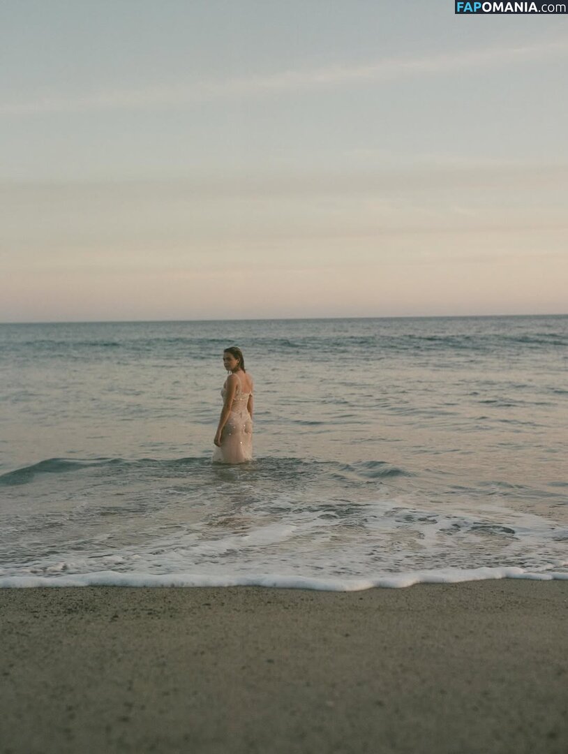 Bailee Madison / baileemadison / bailey_madis0n Nud OnlyFans  Fotografie scursă #1