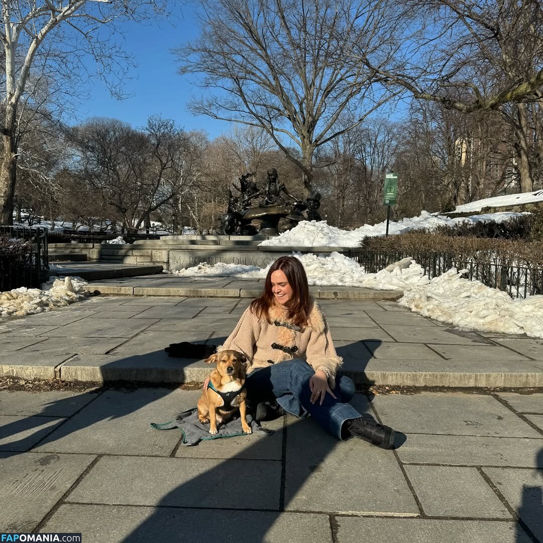 Bailee Madison / baileemadison / bailey_madis0n Nud OnlyFans  Fotografie scursă #22