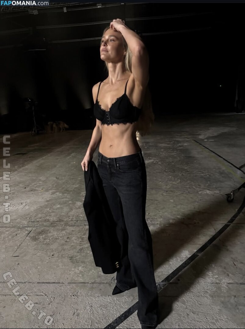 Bar Refaeli / bar.refaeli / barrefaeli / https: Nud OnlyFans  Fotografie scursă #240