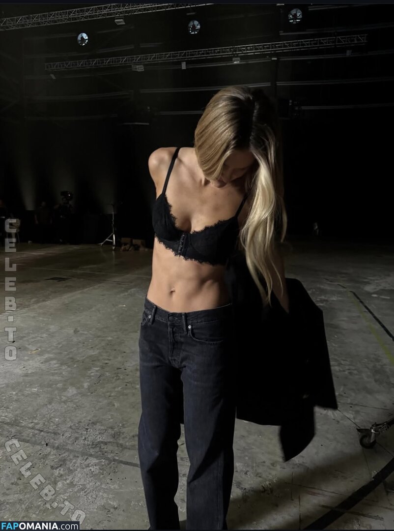 Bar Refaeli / bar.refaeli / barrefaeli / https: Nud OnlyFans  Fotografie scursă #242