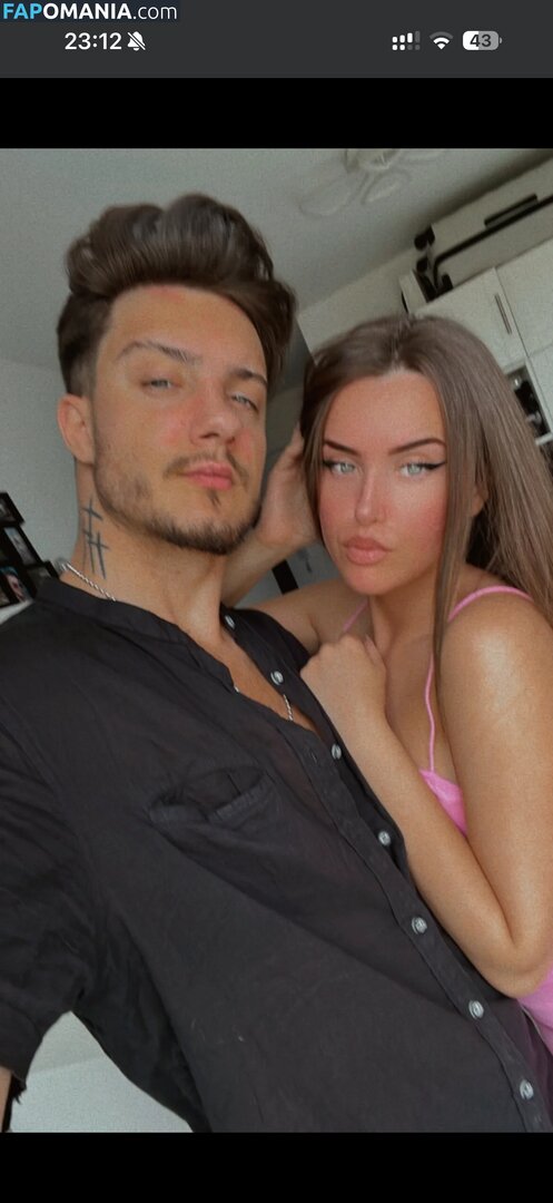 Beatrixxandliam Nud OnlyFans  Fotografie scursă #2