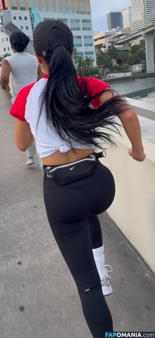 Becky G / iambeckyg / therealbeckyg Nud OnlyFans  Fotografie scursă #1045