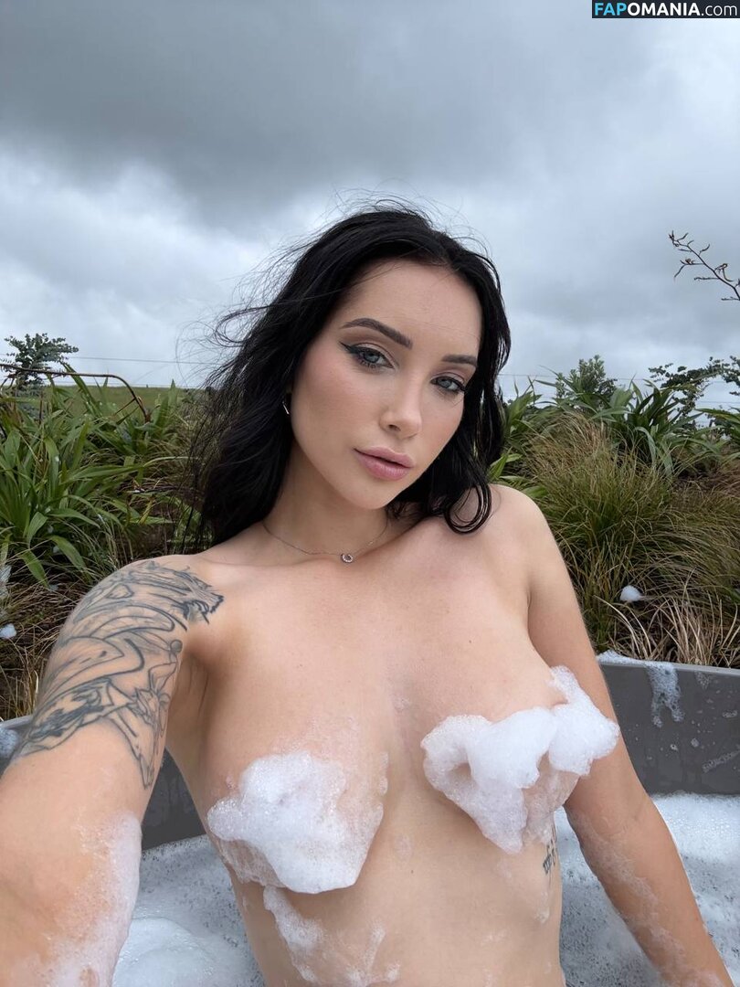 Beke Cosplay / bekejacoba Nud OnlyFans  Fotografie scursă #2