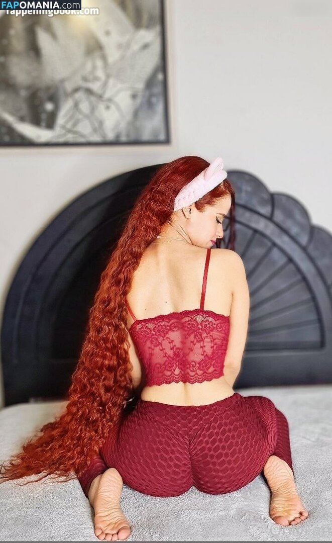 Bella Duenas / belladuenas / belladuenastips Nud OnlyFans  Fotografie scursă #35