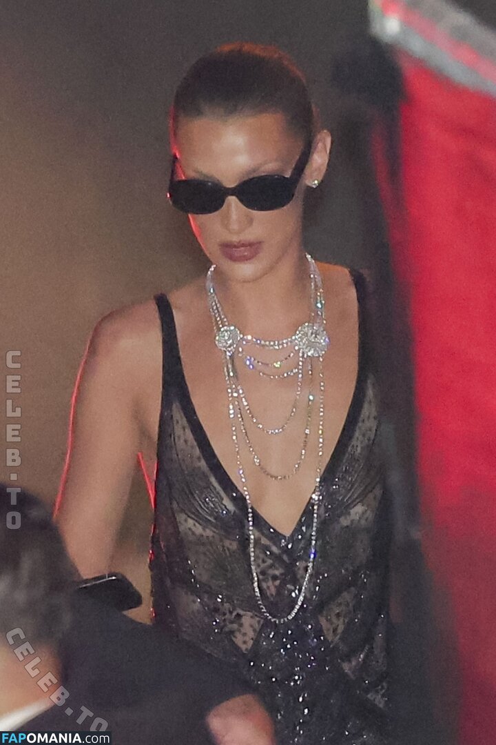 Bella Hadid / OfficialBellaHadid / bellahadid Nud OnlyFans  Fotografie scursă #864