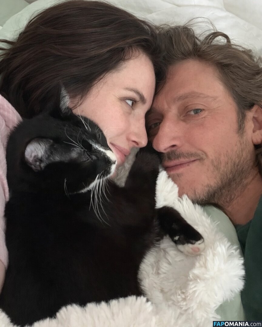 Bella Thorne / bellathorne Nud OnlyFans  Fotografie scursă #3