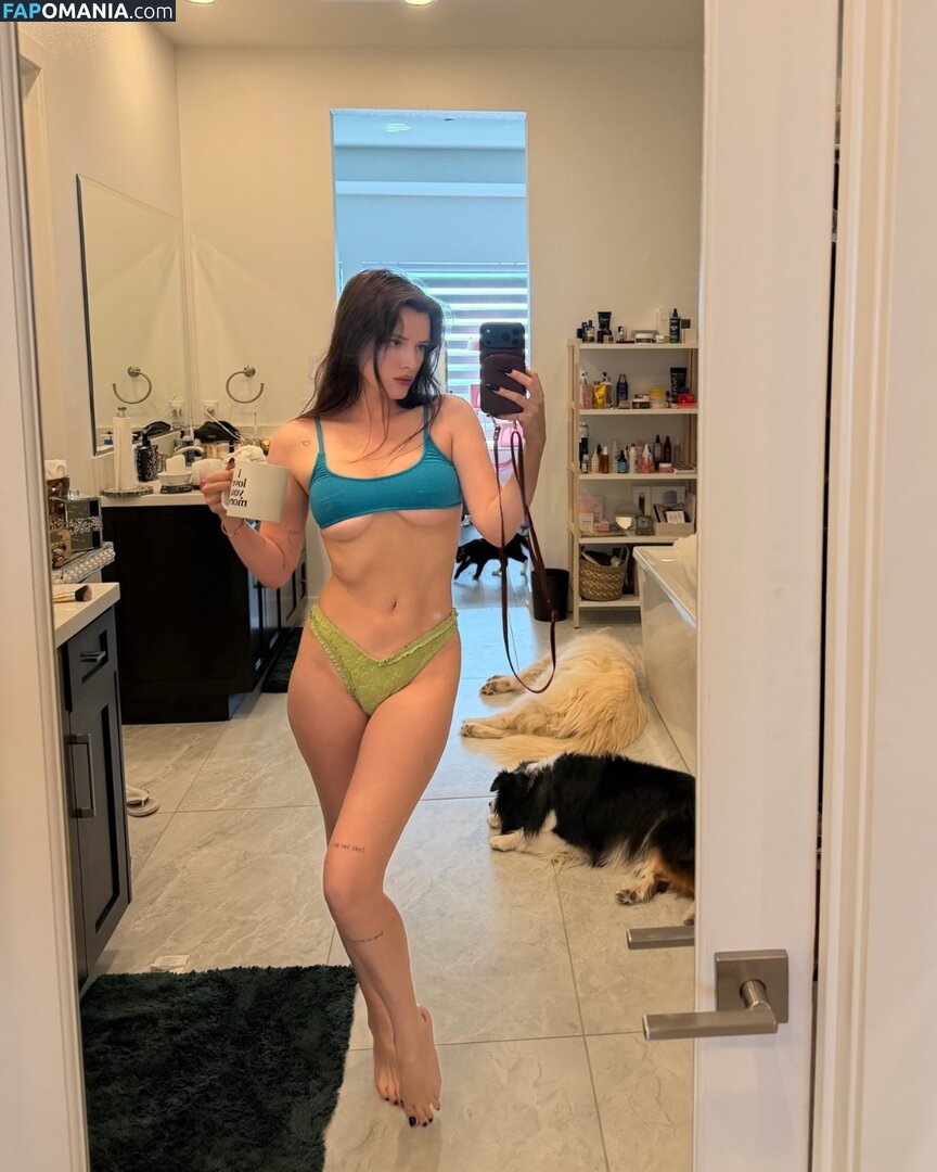 Bella Thorne / bellathorne Nud OnlyFans  Fotografie scursă #6