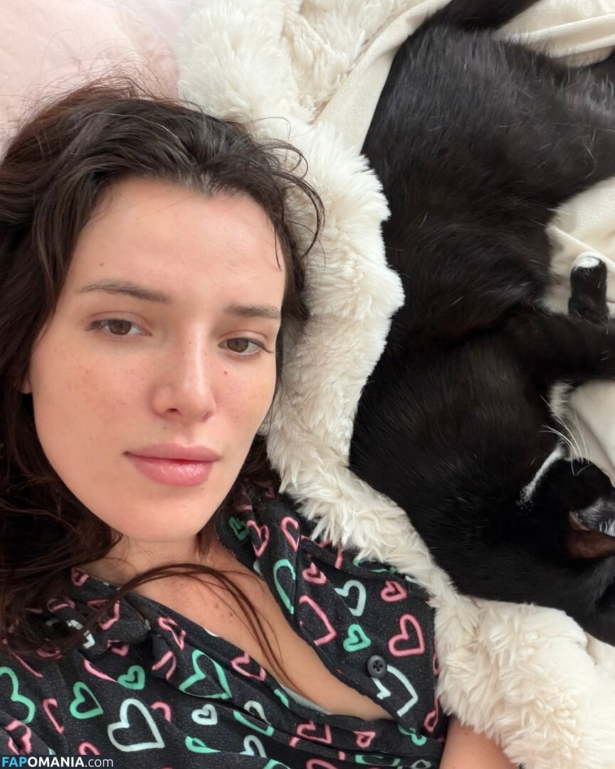 Bella Thorne / bellathorne Nud OnlyFans  Fotografie scursă #8