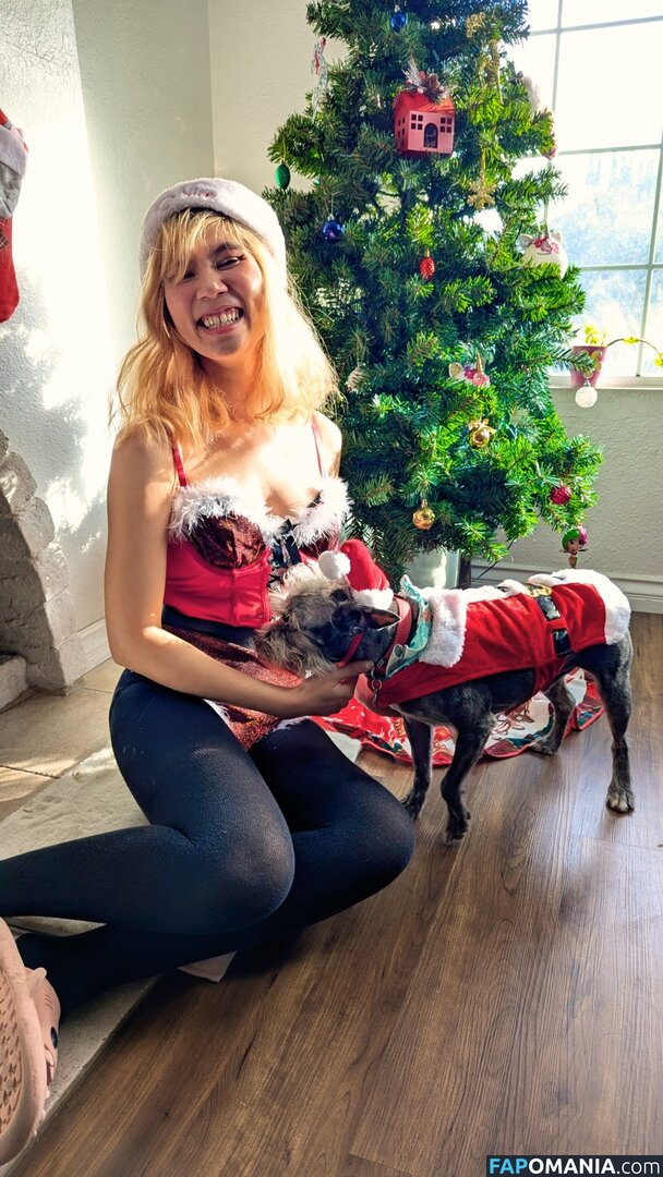 Aquentine / Bessy Q / Final Girlz / Justa Queen / Quynh Văn / _bessy.q_ Nud OnlyFans  Fotografie scursă #19