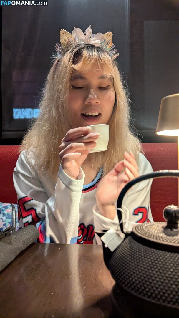 Aquentine / Bessy Q / Final Girlz / Justa Queen / Quynh Văn / _bessy.q_ Nud OnlyFans  Fotografie scursă #22