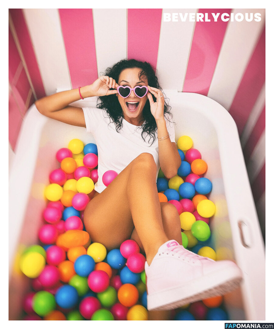 beverlyciousxxx_free Nud OnlyFans  Fotografie scursă #8