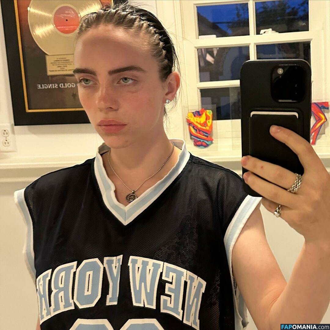 Billie Eilish / Fake / billeeilish / billieeilish Nud OnlyFans  Fotografie scursă #36