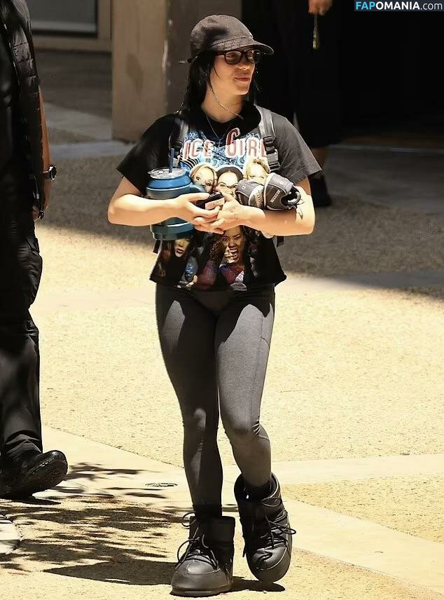 Billie Eilish / Fake / billeeilish / billieeilish Nud OnlyFans  Fotografie scursă #58