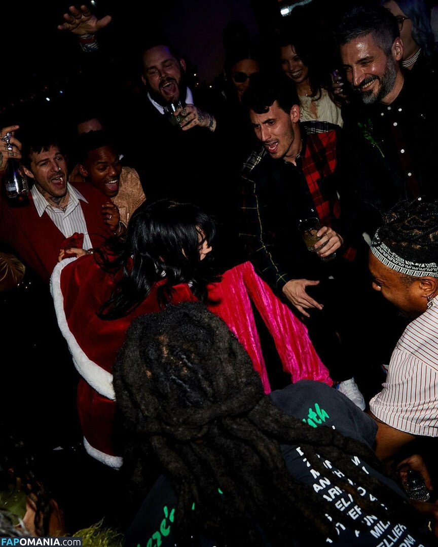 Billie Eilish / Fake / billeeilish / billieeilish Nud OnlyFans  Fotografie scursă #636