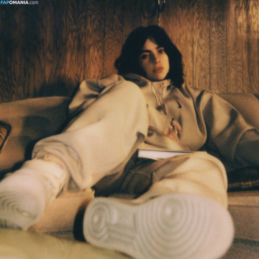 Billie Eilish / Fake / billeeilish / billieeilish Nud OnlyFans  Fotografie scursă #990