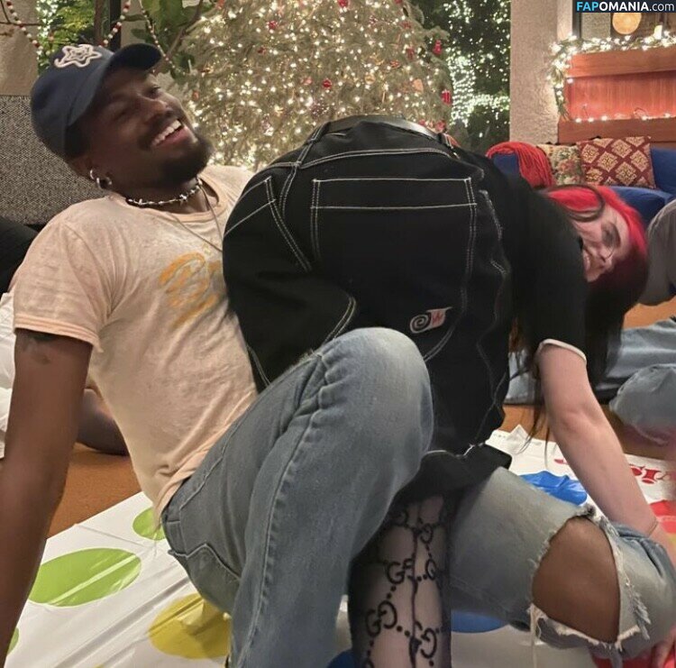 Billie Eilish / Fake / billeeilish / billieeilish Nud OnlyFans  Fotografie scursă #1083