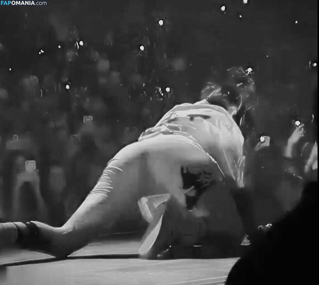 Billie Eilish / Fake / billeeilish / billieeilish Nud OnlyFans  Fotografie scursă #2214