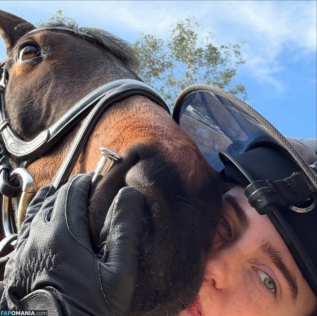 Billie Eilish / Fake / billeeilish / billieeilish Nud OnlyFans  Fotografie scursă #2232