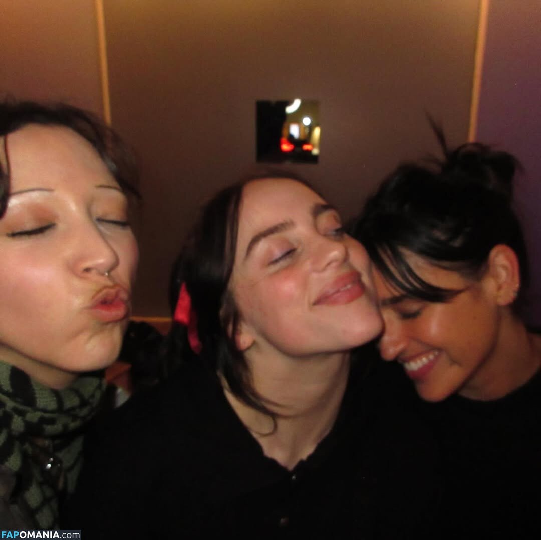 Billie Eilish / Fake / billeeilish / billieeilish Nud OnlyFans  Fotografie scursă #2265