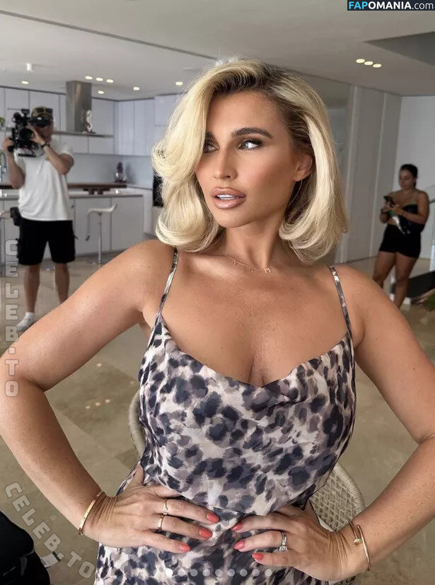 Billie Shepherd / billieshepherdofficial Nud OnlyFans  Fotografie scursă #2