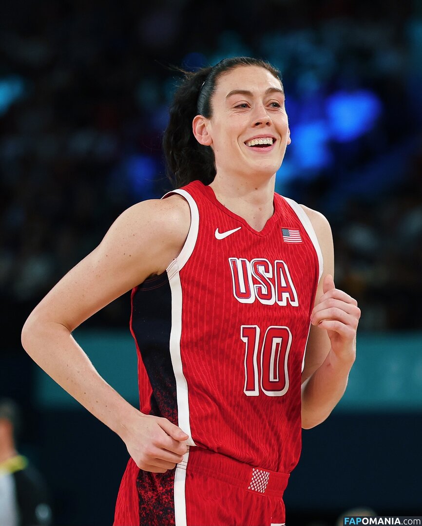 Breanna Stewart / WNBA Player / breannastewart30 Nud OnlyFans  Fotografie scursă #12