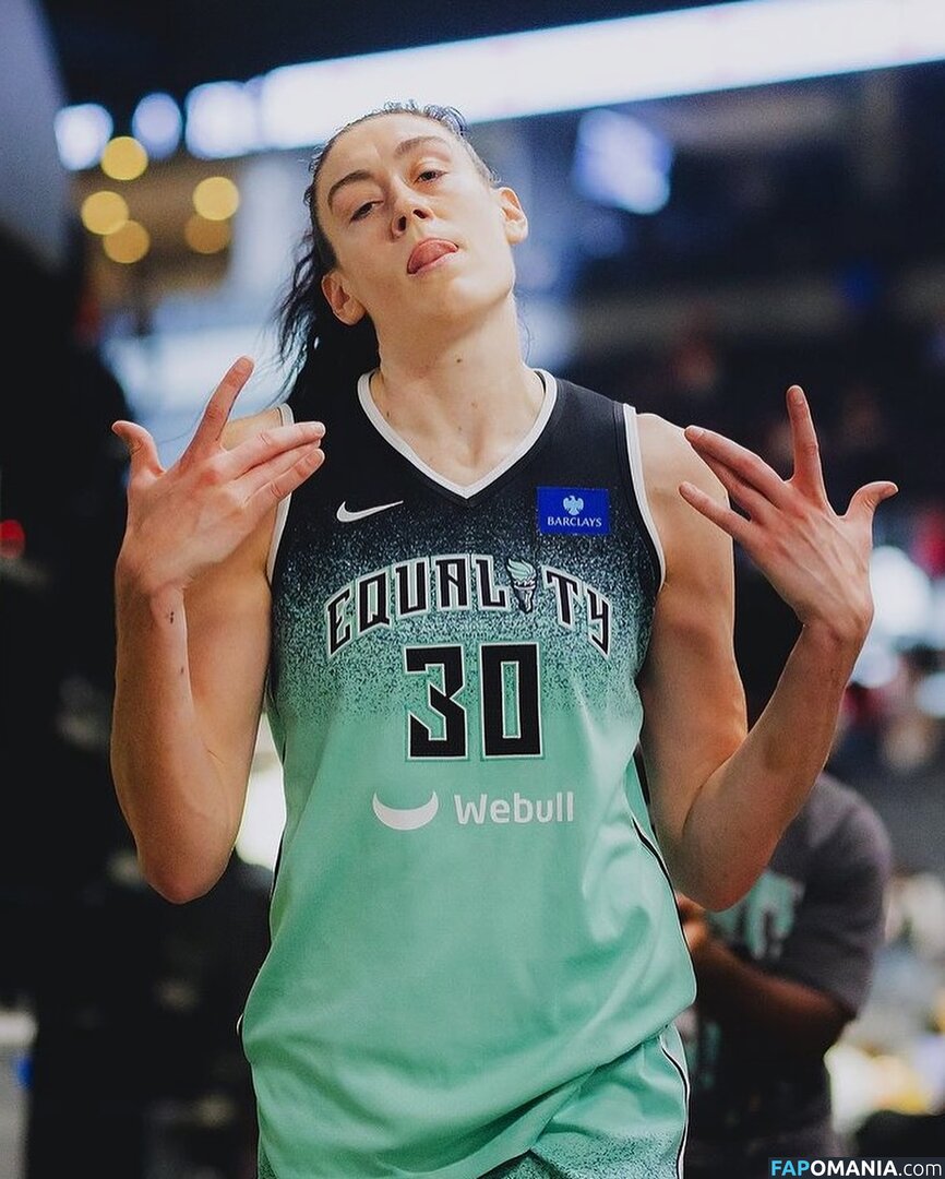 Breanna Stewart / WNBA Player / breannastewart30 Nud OnlyFans  Fotografie scursă #14