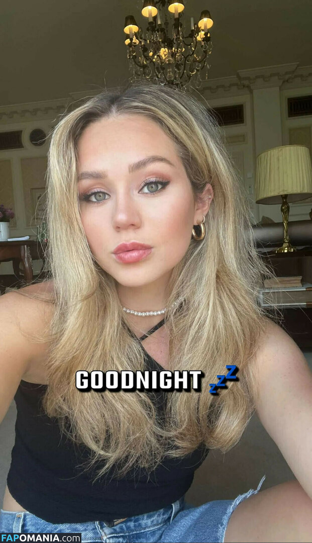 Brec Bassinger / brecbassinger Nud OnlyFans  Fotografie scursă #18