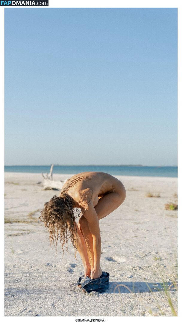 Brianna Alessandra / briannaalessandra / briannaalessandra.h Nud OnlyFans  Fotografie scursă #1