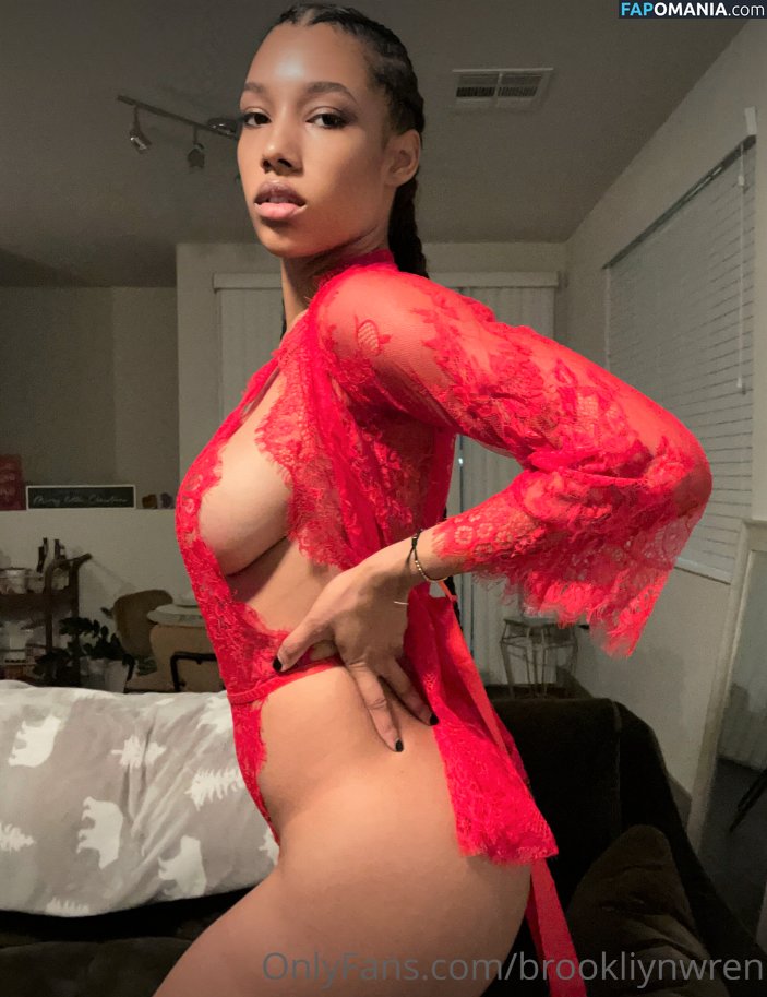 Brookliyn Wren / brookliyn_wren / brookliynwren / helloBROOKLIYN Nud OnlyFans  Fotografie scursă #344