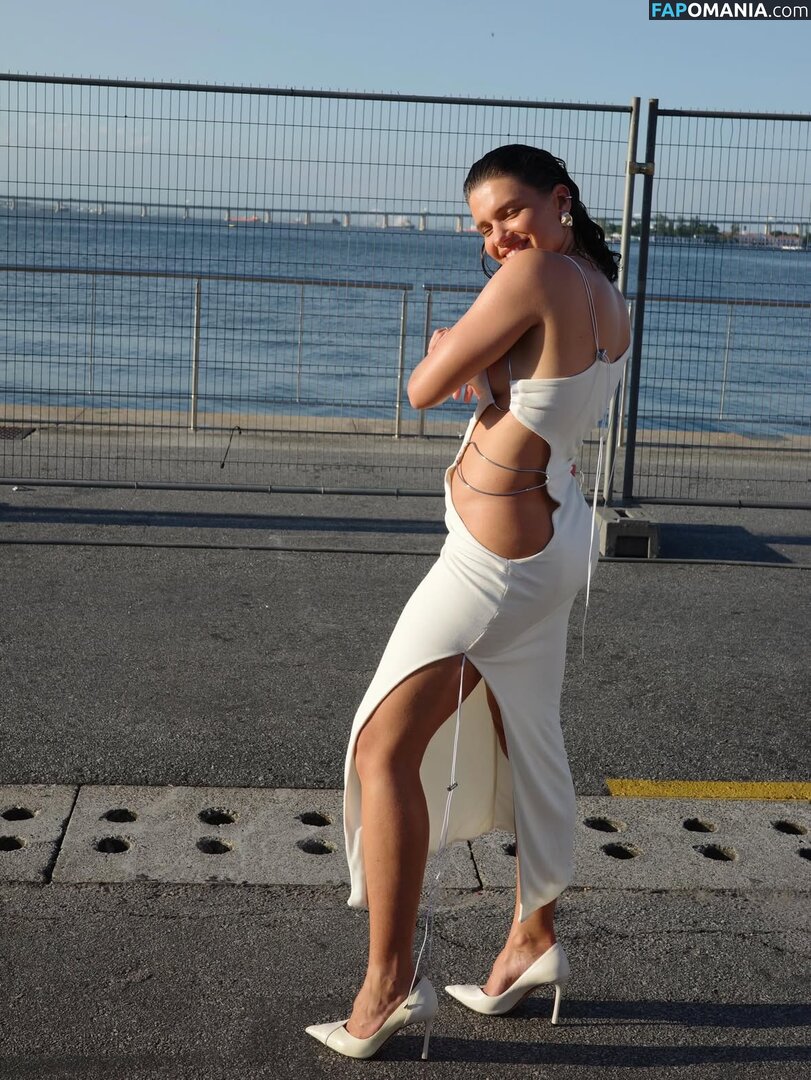 Bruna Linzmeyer / brunalinzmeyer Nud OnlyFans  Fotografie scursă #6