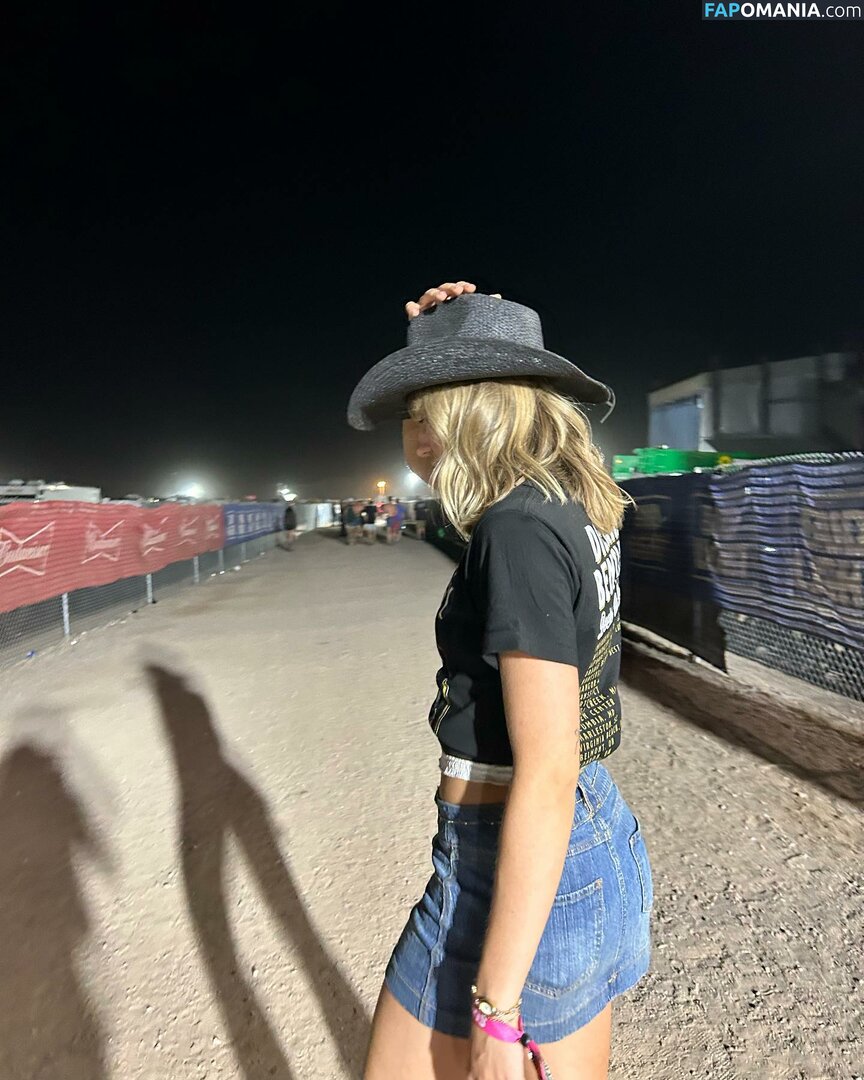 Brynn Rumfallo / brynnrumfallo Nud OnlyFans  Fotografie scursă #197