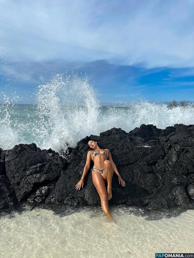Builtbybells / bellabumzy / builtbybellls Nud OnlyFans  Fotografie scursă #3