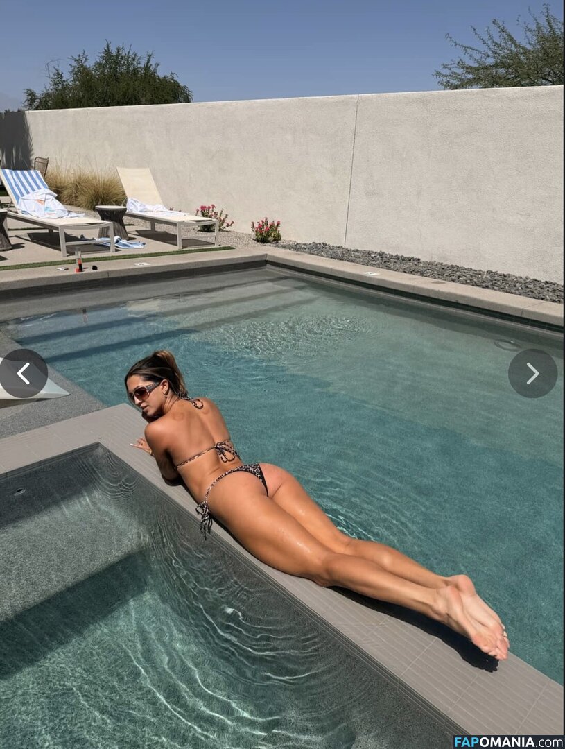 Builtbybells / bellabumzy / builtbybellls Nud OnlyFans  Fotografie scursă #11