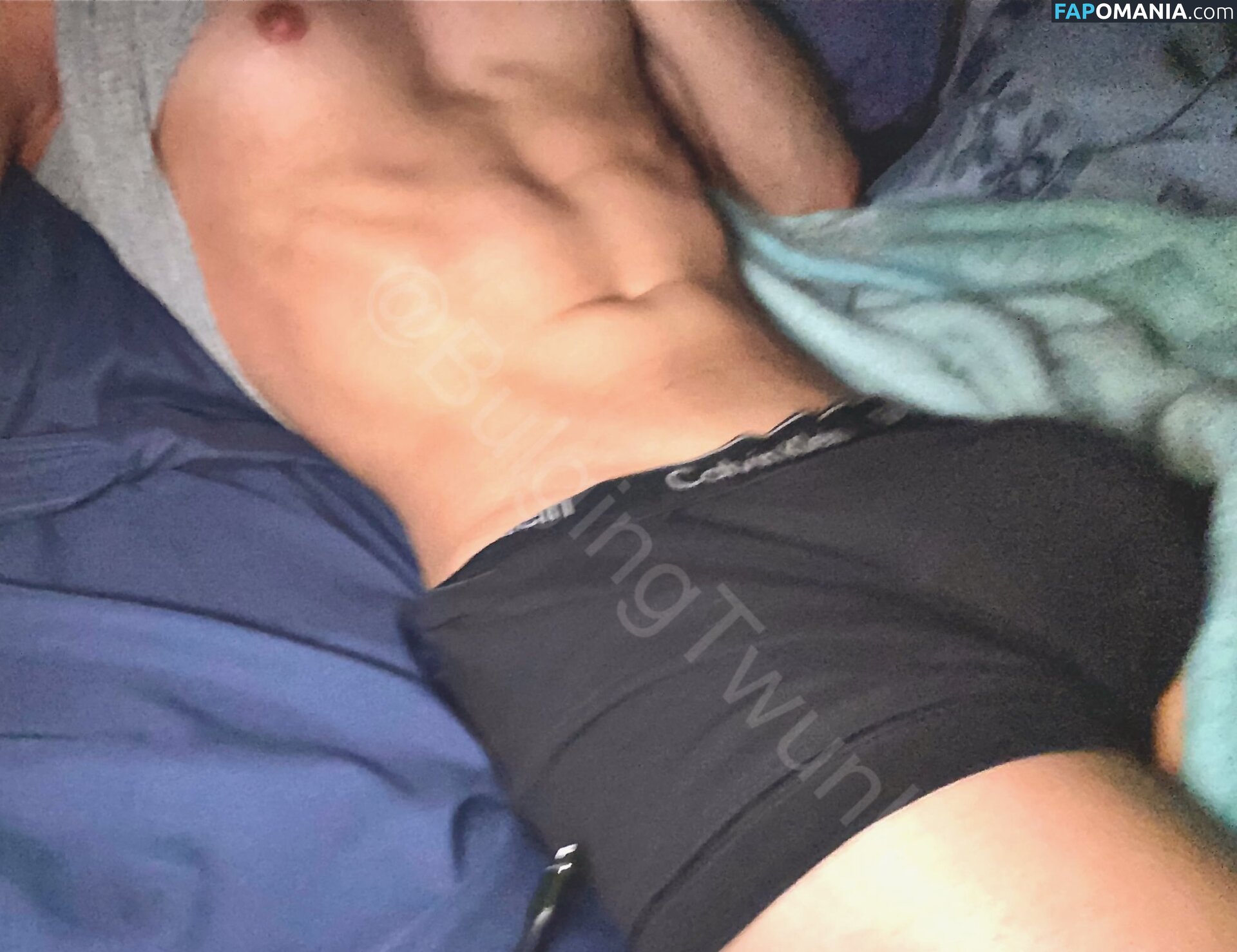 BulgingTwunk / bulging_twunk / https: Nud OnlyFans  Fotografie scursă #2