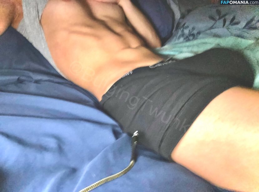 BulgingTwunk / bulging_twunk / https: Nud OnlyFans  Fotografie scursă #7