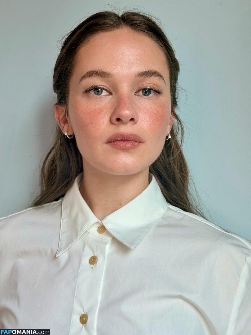 Cailee Spaeny / caileespaeny Nud OnlyFans  Fotografie scursă #336