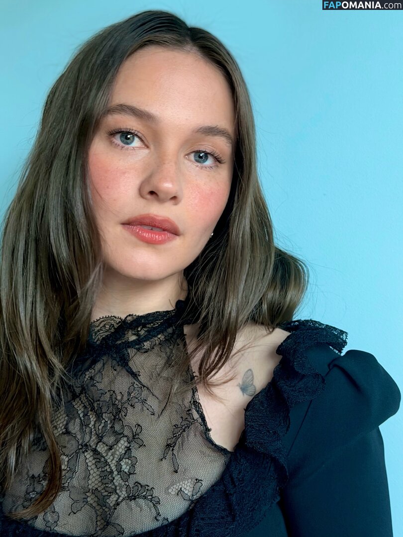 Cailee Spaeny / caileespaeny Nud OnlyFans  Fotografie scursă #339
