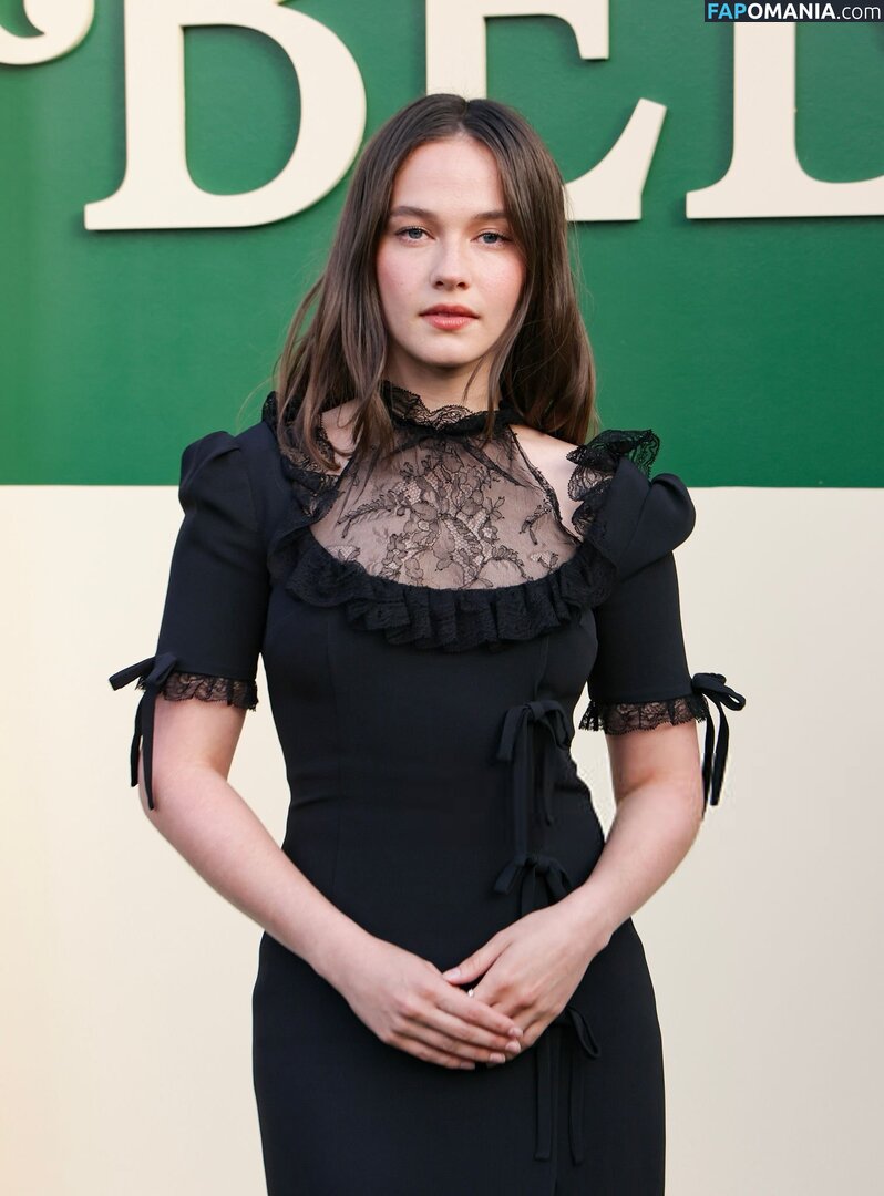 Cailee Spaeny / caileespaeny Nud OnlyFans  Fotografie scursă #350