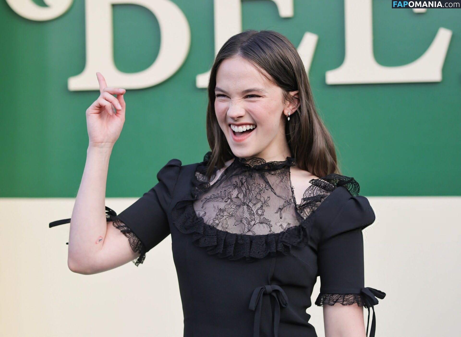 Cailee Spaeny / caileespaeny Nud OnlyFans  Fotografie scursă #357