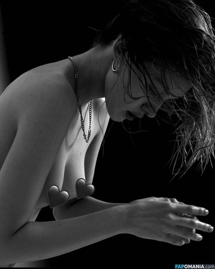 Cami.kova Nud OnlyFans  Fotografie scursă #11