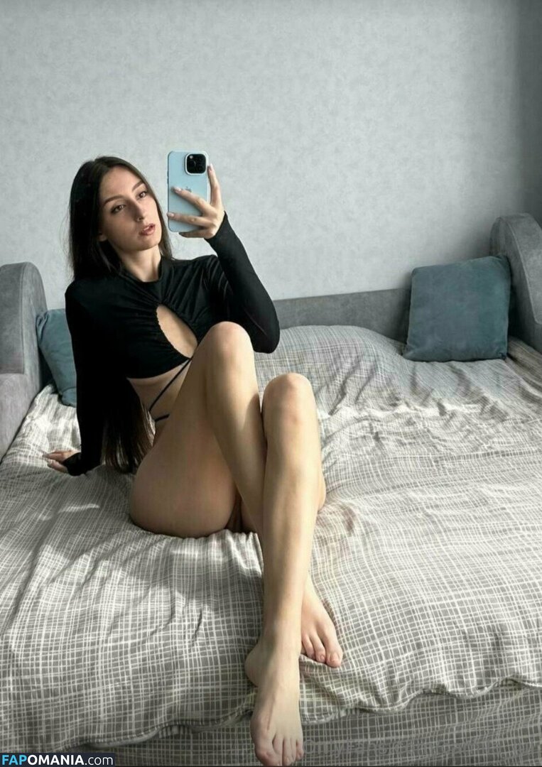 camila_lul / lilya_69 Nud OnlyFans  Fotografie scursă #11
