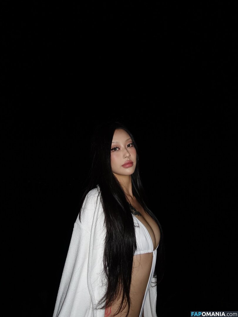 camocashy / camokr / https: Nud OnlyFans  Fotografie scursă #19