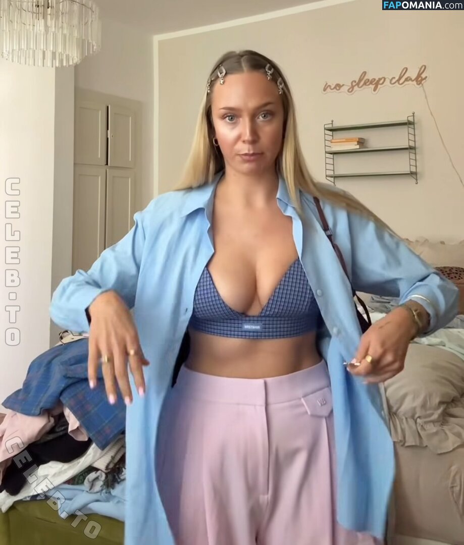 Caramella / kimcaramella Nud OnlyFans  Fotografie scursă #3