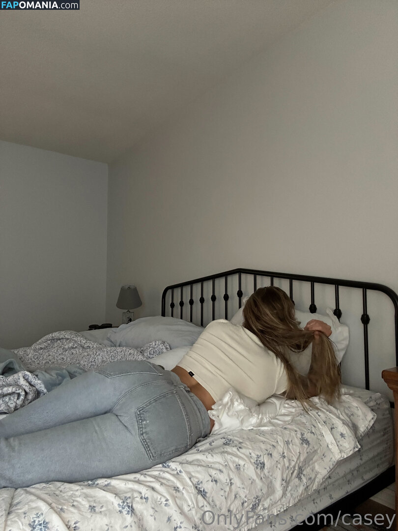 casey / caseyneistat Nud OnlyFans  Fotografie scursă #35