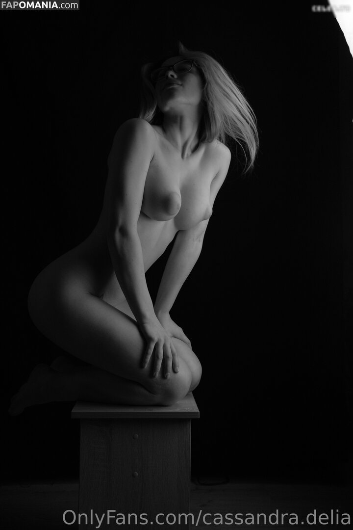 cassandra.delia aka katarina.meis Nud OnlyFans  Fotografie scursă #8