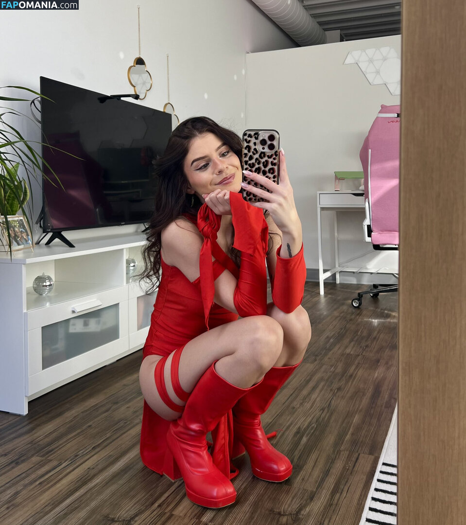 Cassiana Pozzi / cassianapozzi Nud OnlyFans  Fotografie scursă #1